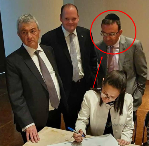 Sheinbaum, CISEN y Epstein